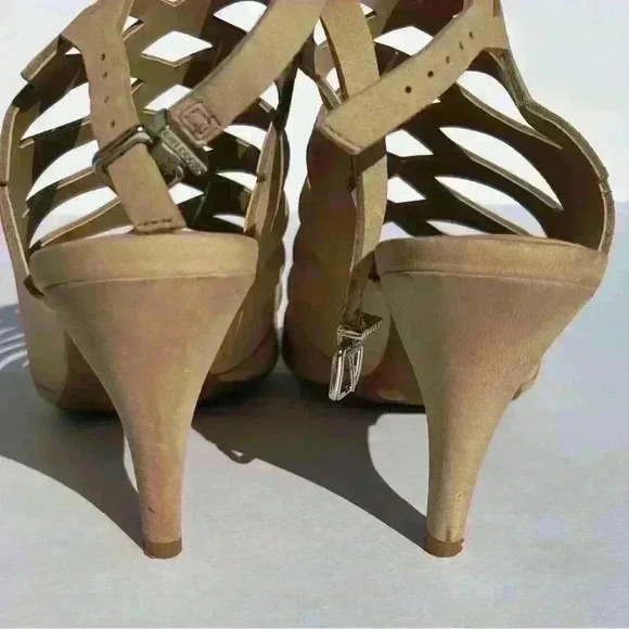 Gianni Bini Heels - Picture 6 of 10